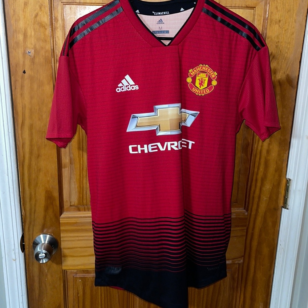 Men's Manchester United Home Jersey Size Medium 18/19 Release Date 25/07/18